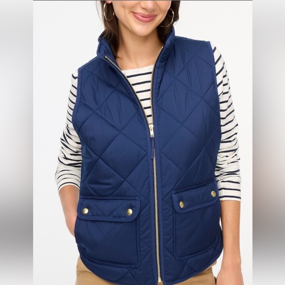 Woolrich Women’s Quilted Duck Down Vest size M - Picture 1 of 9